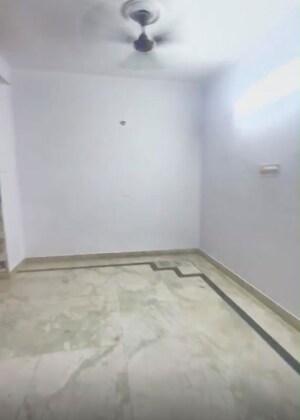 1 BHK Builder Floor For Rent in Chattarpur