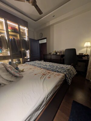 Bedroom in 3 BHK Builder Floor at BPTP District 3, Sector 85 – for Sale