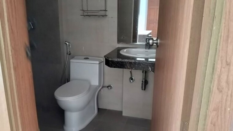 Bathroom, amrapali-terrace-homes 3 Bedroom 1185 Sq.Ft. Apartment In Tech Zone 4 Greater Noida Greater Noida 10729666
