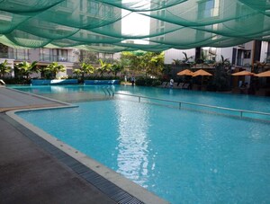 Swimming Pool in 3 BHK Apartment at Rustomjee Seasons, Bandra East – for Sale
