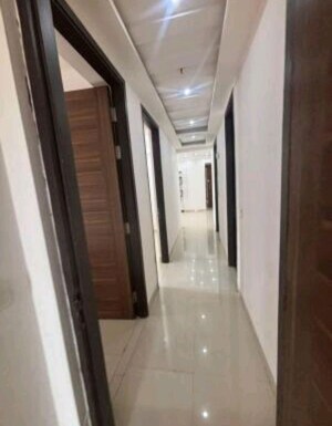 Building Lobby in 3 BHK Apartment at Shalimar Oneworld Vista, Gomti Nagar – for Rent