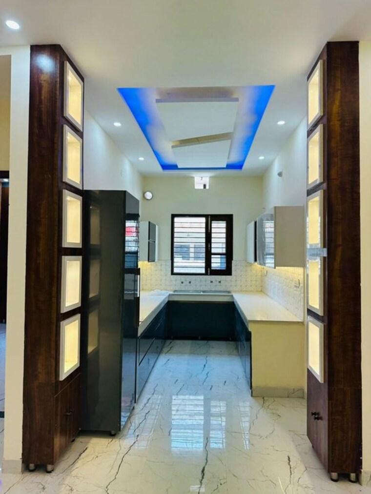 Kitchen, derawal nagar 6+ Bedroom 1340 Sq.Ft. Independent House In Derawal Nagar Delhi 10729670
