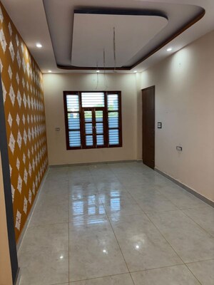 Room in 2 BHK Independent House at Touchwood The Woods Naubasta, Naubasta Kala – for Sale