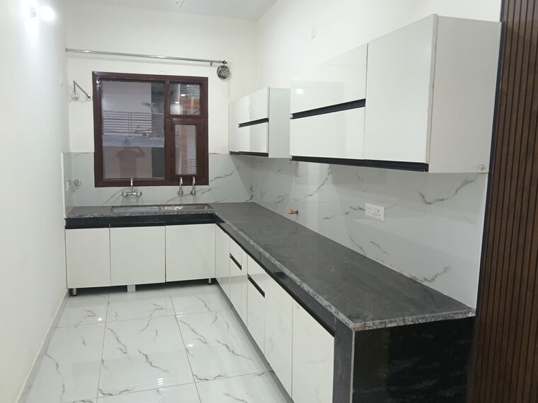Kitchen, dhakoli 3.5 Bedroom 122 Sq.Ft. Builder Floor In Dhakoli Zirakpur 10729682