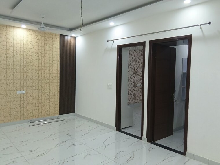 undefined, dhakoli 3.5 Bedroom 122 Sq.Ft. Builder Floor In Dhakoli Zirakpur 10729682