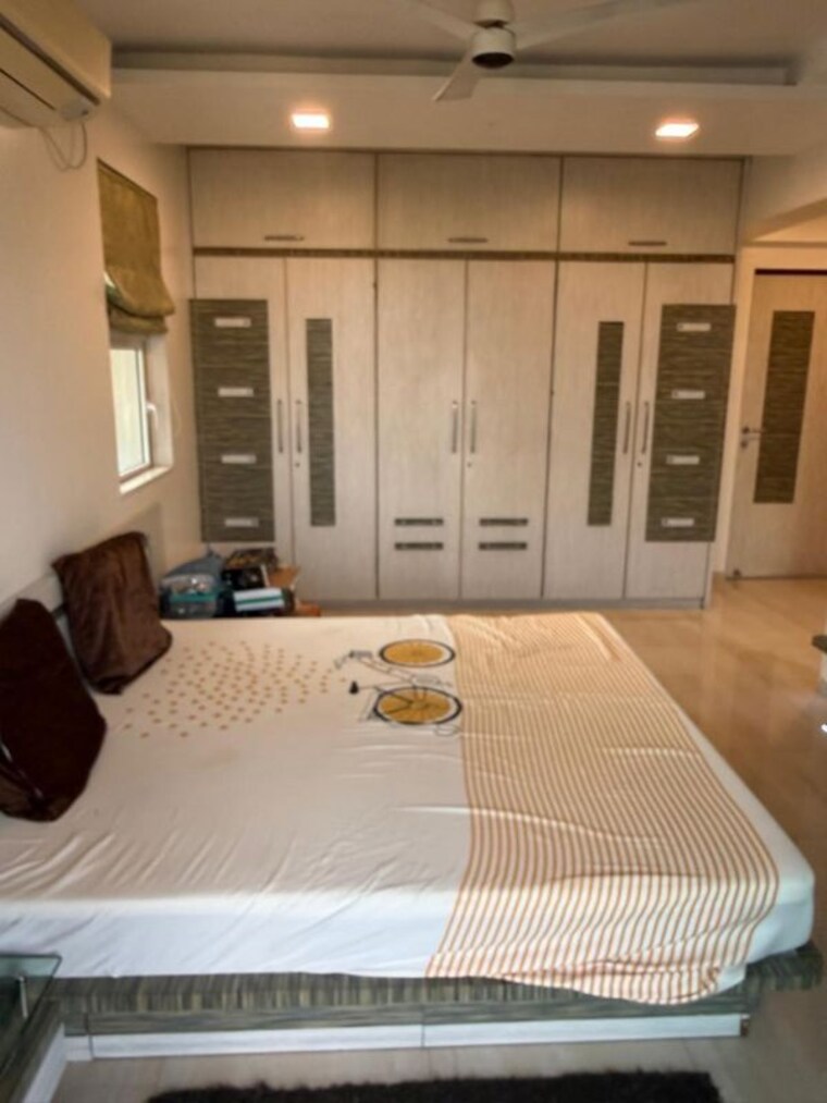 Bedroom, hiranandani-tribeca 3 Bedroom 1275 Sq.Ft. Apartment In Ghodbunder Road Thane 10729662