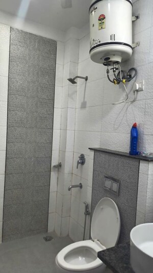 Bathroom in 3 BHK Builder Floor at Unitech South City II, Sector 50 – for Rent
