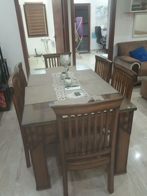 Team Area in 3.5 BHK Builder Floor at Dhakoli – for Sale