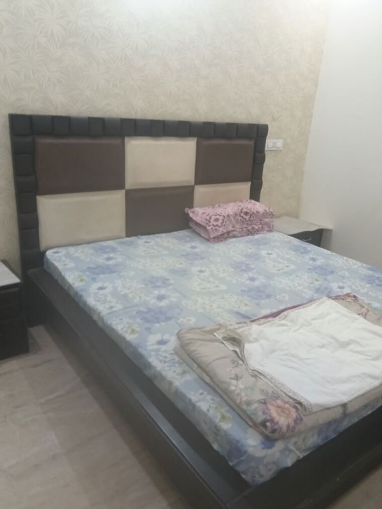 Bedroom, dhakoli 3.5 Bedroom 122 Sq.Ft. Builder Floor In Dhakoli Zirakpur 10729712