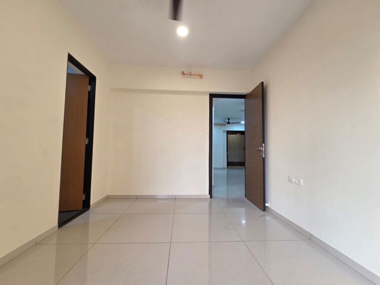 Room, chandak-34-park-estate-d-wing 2 Bedroom 600 Sq.Ft. Apartment In Goregaon West Mumbai 10729735