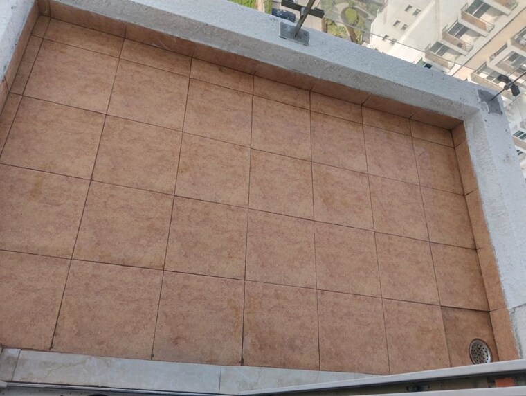 Balcony, shree-vardhman-victoria 2 Bedroom 1350 Sq.Ft. Apartment In Sector 70 Gurgaon 10729737