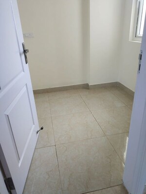 Room in 2 BHK Apartment at Shree Vardhman Victoria, Sector 70 – for Rent