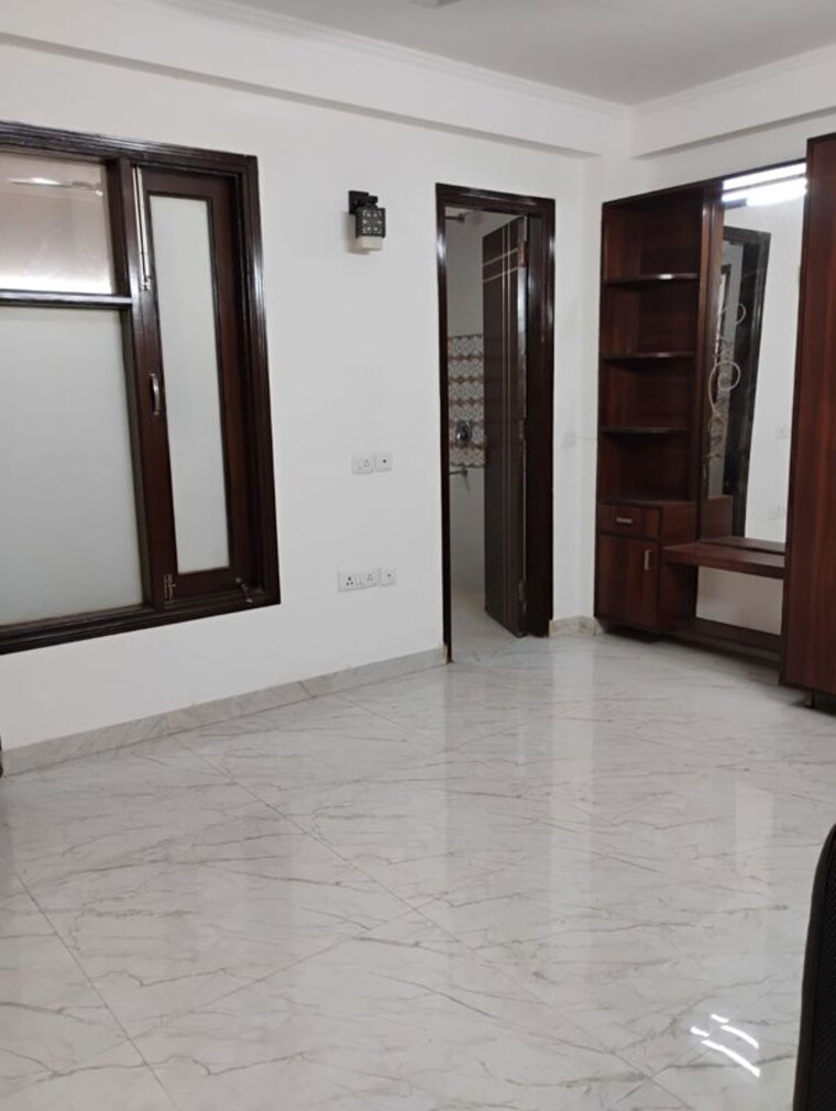 Room, palm-residency-chhatarpur 4 Bedroom 2500 Sq.Yd. Apartment In Chattarpur Delhi 10729734