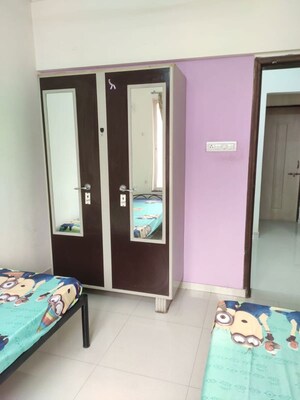 Bedroom in 2 BHK Apartment at Jarvari Apartment, Pimple Saudagar – for Rent