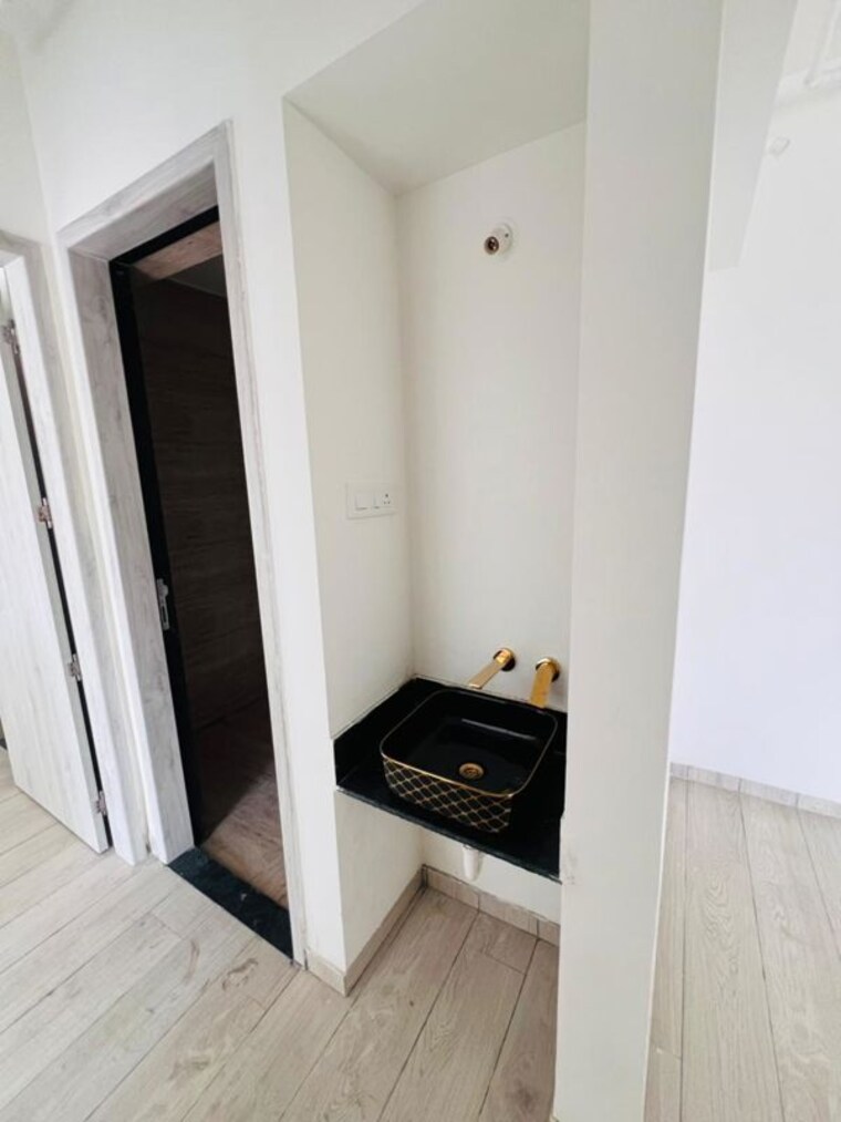 Bathroom, unique-k-shire 3 Bedroom 1340 Sq.Ft. Apartment In Punawale Pune 10729767