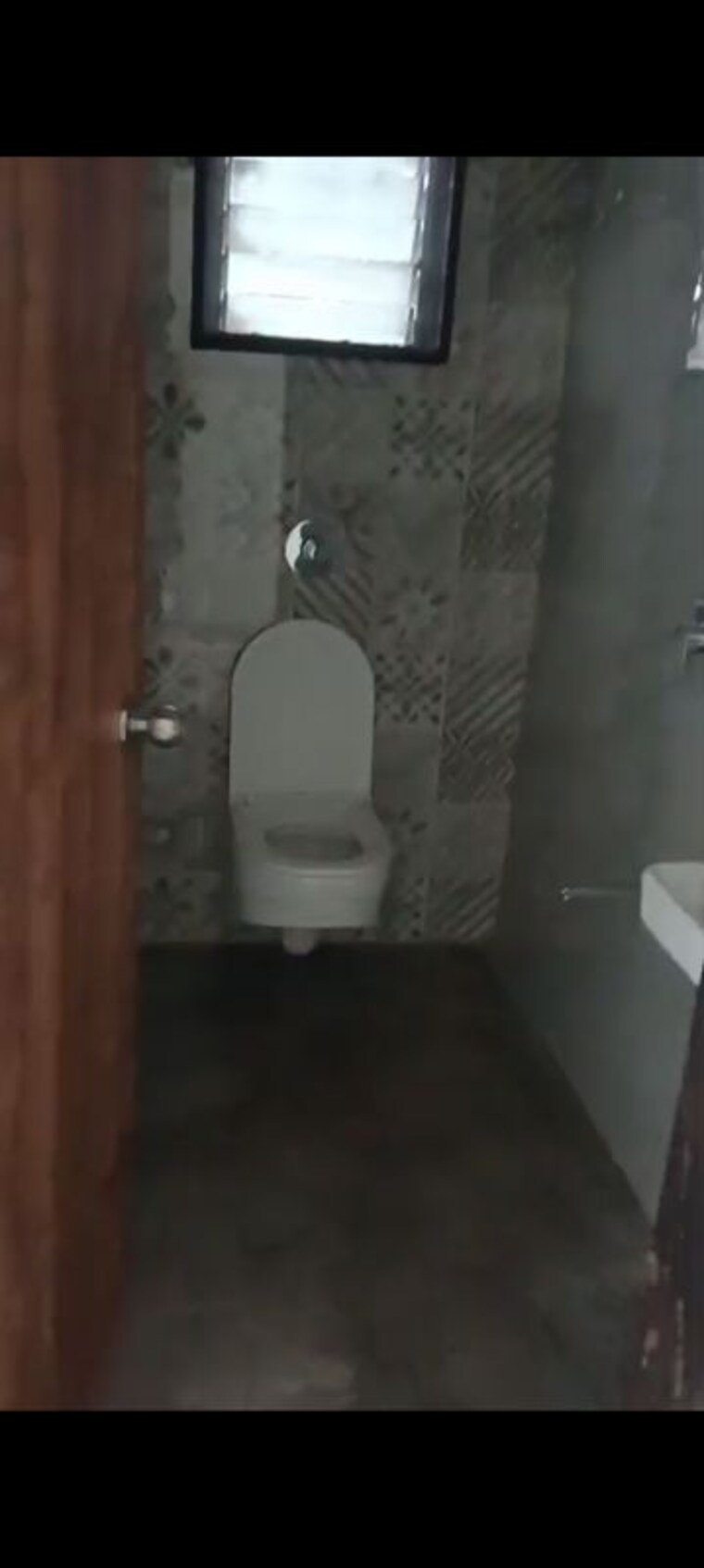 Bathroom, chembur 2 Bedroom 700 Sq.Ft. Apartment In Chembur Mumbai 10729824