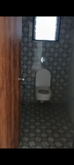 Bathroom in 2 BHK Apartment at Chembur – for Rent