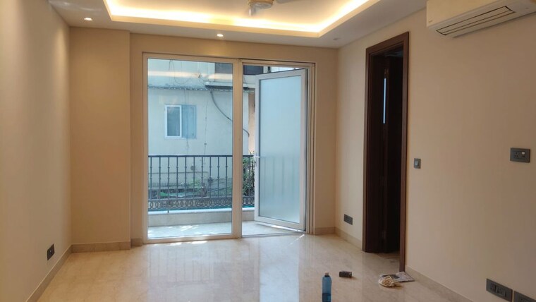 Room, chirag enclave 4 Bedroom 500 Sq.Yd. Builder Floor In Chirag Enclave Delhi 10729829
