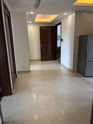 Room in 2 BHK Builder Floor at Neeti Bagh – for Rent