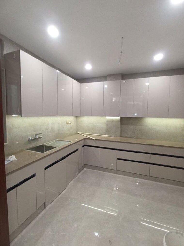 Kitchen, greater kailash 3 Bedroom 208 Sq.Yd. Builder Floor In Greater Kailash Delhi 10729854