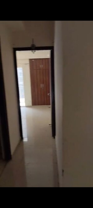 4 BHK Apartment For Rent in Windsor Paradise 2, Raj Nagar Extension