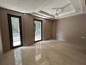 Room in 3 BHK Builder Floor at Greater Kailash ii – for Sale
