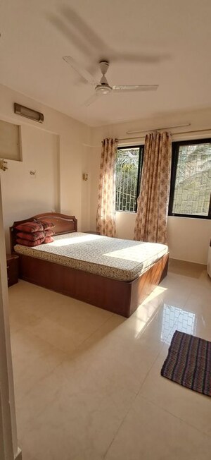 1 BHK Apartment For Rent in Malad Apartment, Malad West