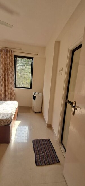 Bedroom in 1 BHK Apartment at Malad Apartment, Malad West – for Rent