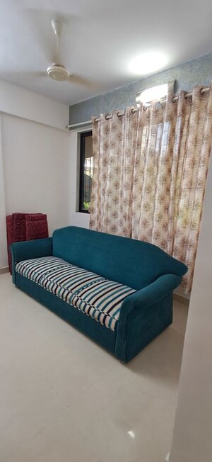 Furnished Amenities in 1 BHK Apartment at Malad Apartment, Malad West – for Rent