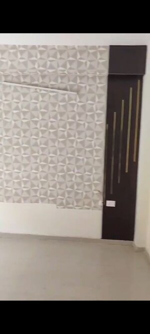 Bathroom in 4 BHK Apartment at Windsor Premium Tower, Raj Nagar Extension – for Rent
