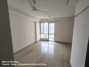 2 BHK Apartment For Sale in Paras Tierea, Sector 137
