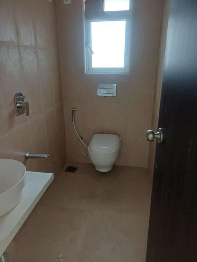 Bathroom, alliance-fortuna-blue 2 Bedroom 647 Sq.Ft. Apartment In Lower Parel Mumbai 9305316