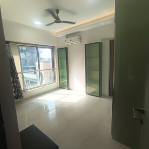 Room in 4 BHK Apartment at Mandar CHS	Juhu, Juhu – for Rent