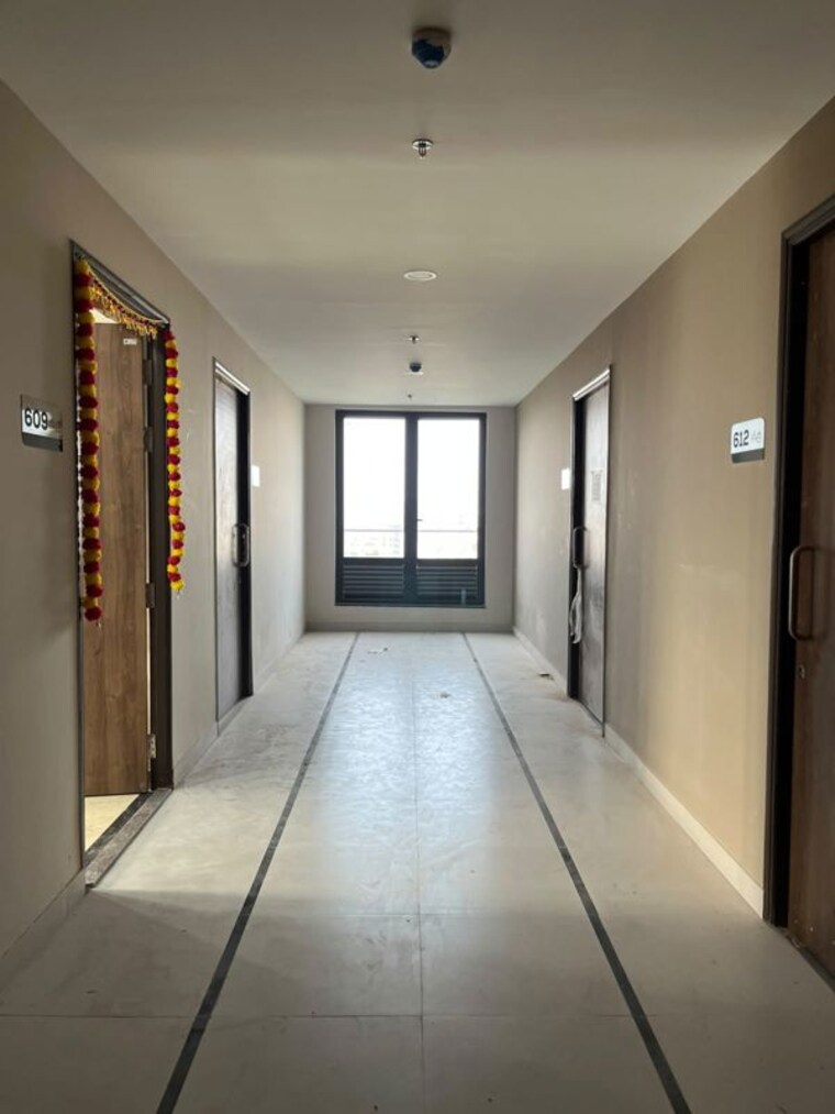undefined, kolkata airport quarters Commercial Office Space 401 Sq.Ft. In Kolkata Airport Quarters Kolkata 10729929