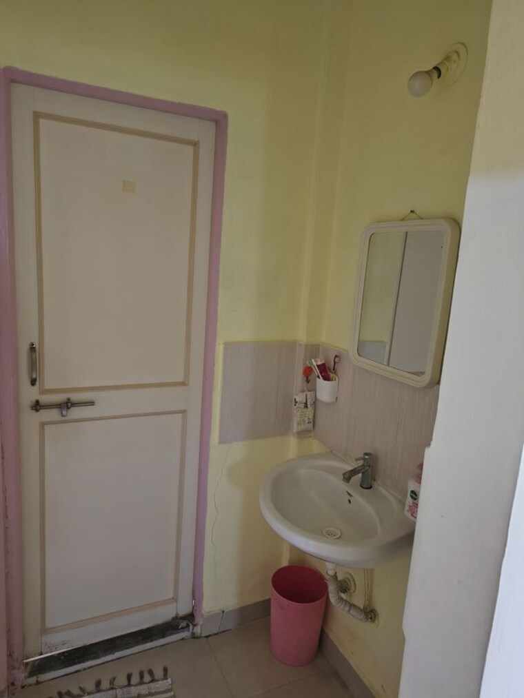 Bathroom, balaji-vishwa 1 Bedroom 450 Sq.Ft. Apartment In Narhe Pune 10729931