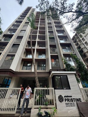 2 BHK Apartment – Exterior View View at Platinum Pristine, Andheri West - for Rent