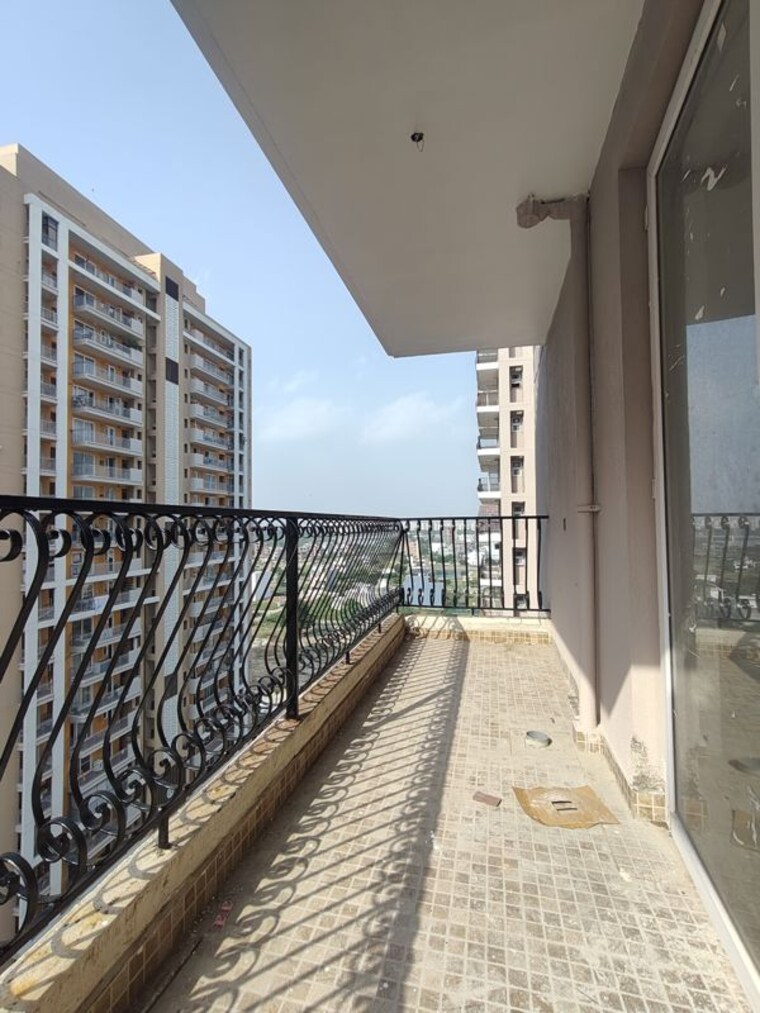Exterior View, omaxe-hazratganj-residency 2.5 Bedroom 1250 Sq.Ft. Apartment In Gomti Nagar Lucknow 10169313
