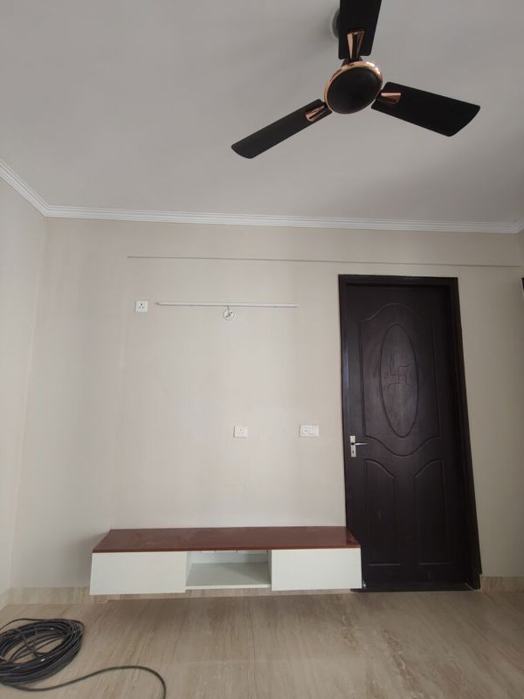 undefined, eiffel-vivassa-estate 3 Bedroom 1734 Sq.Ft. Apartment In Bagiamau Lucknow 9987832
