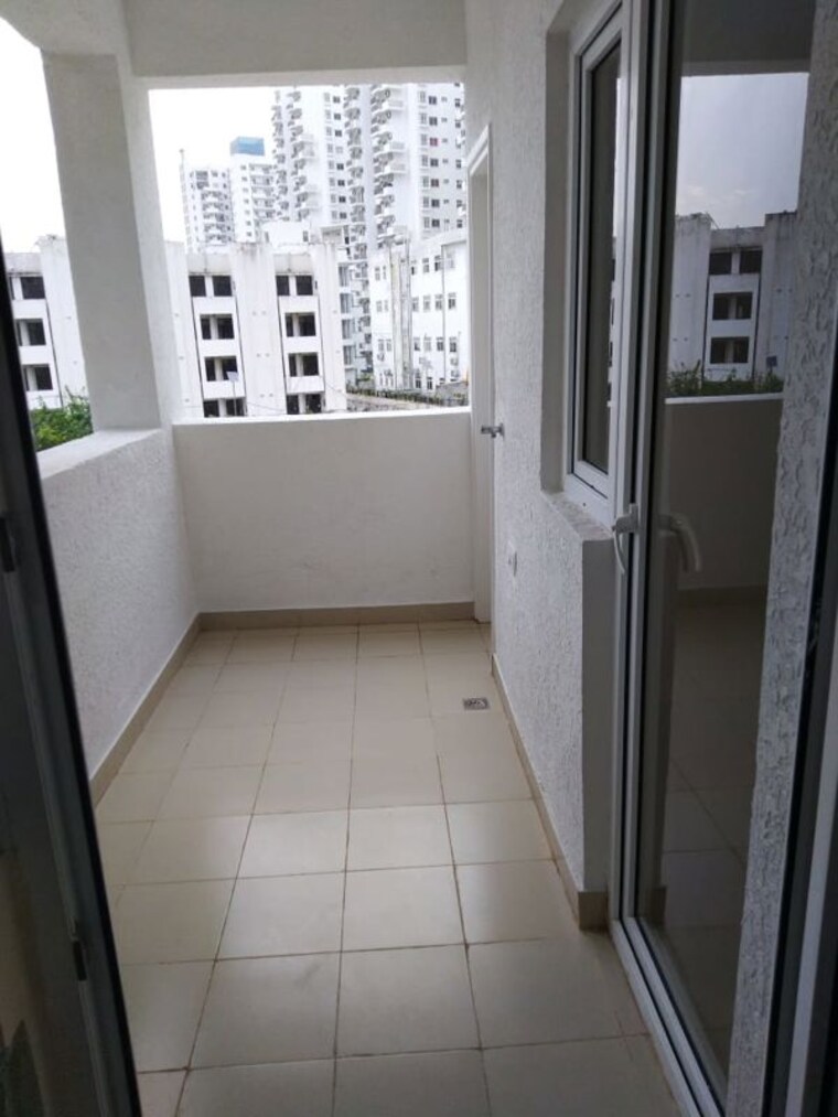 undefined, m3m-escala 2.5 Bedroom 1640 Sq.Ft. Apartment In Sector 70a Gurgaon 10730000