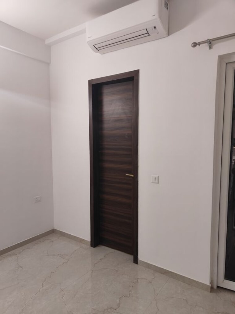 Room, smart-world-orchard 3 Bedroom 1630 Sq.Ft. Apartment In Sector 61 Gurgaon 10730018