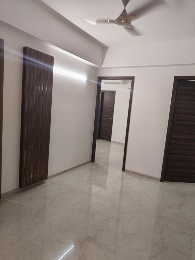 undefined, smart-world-orchard 3 Bedroom 1680 Sq.Ft. Apartment In Sector 61 Gurgaon 10730021