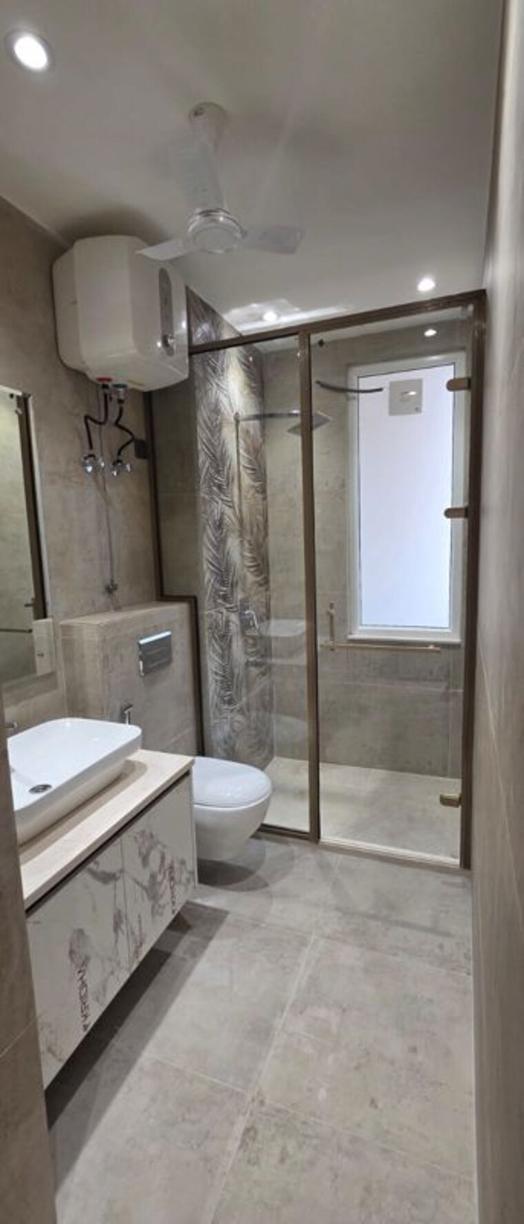 Bathroom, raj-one-good-earth 3 Bedroom 1650 Sq.Ft. Apartment In Sector 71 Gurgaon 10730023
