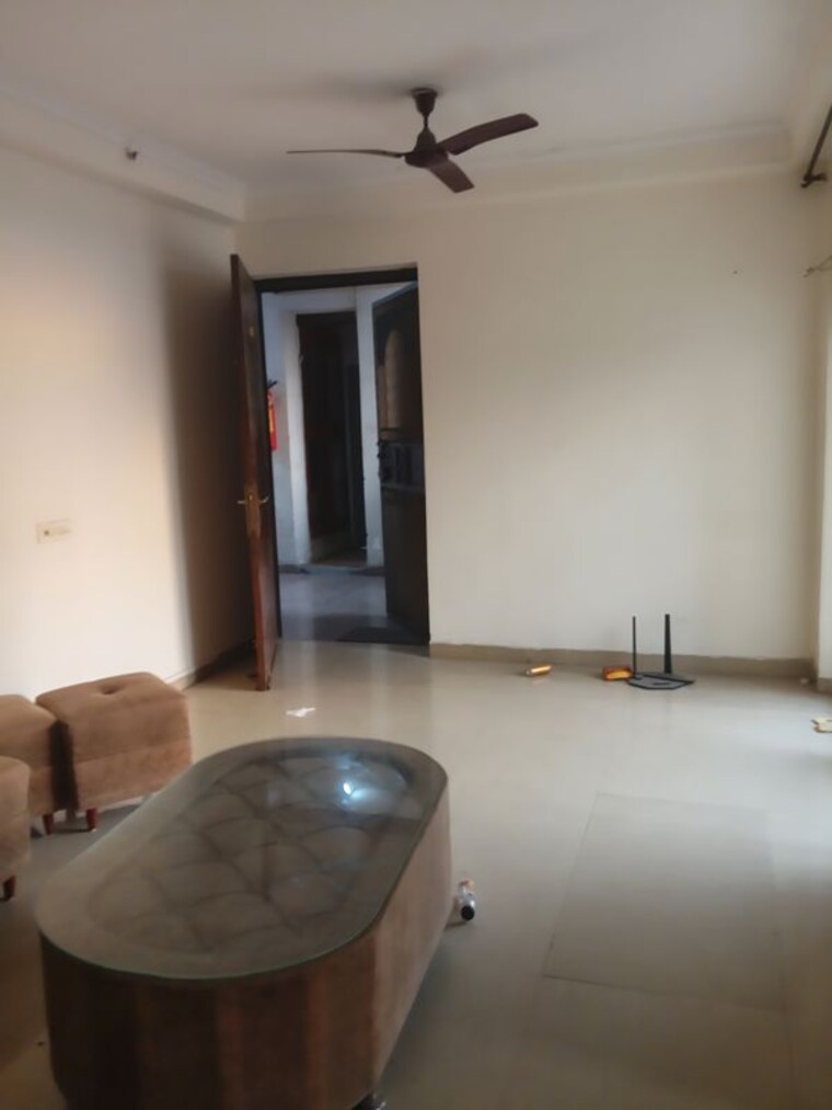 Living Room, amrapali-silicon-city 2 Bedroom 1075 Sq.Ft. Apartment In Sector 76 Noida 10730032