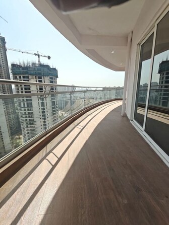 3 BHK +Independent House For Rent in Supertech Mart in Sector 74, Noida