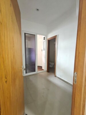 Room in 3 BHK Independent House at Supertech Mart, Sector 74 – for Rent