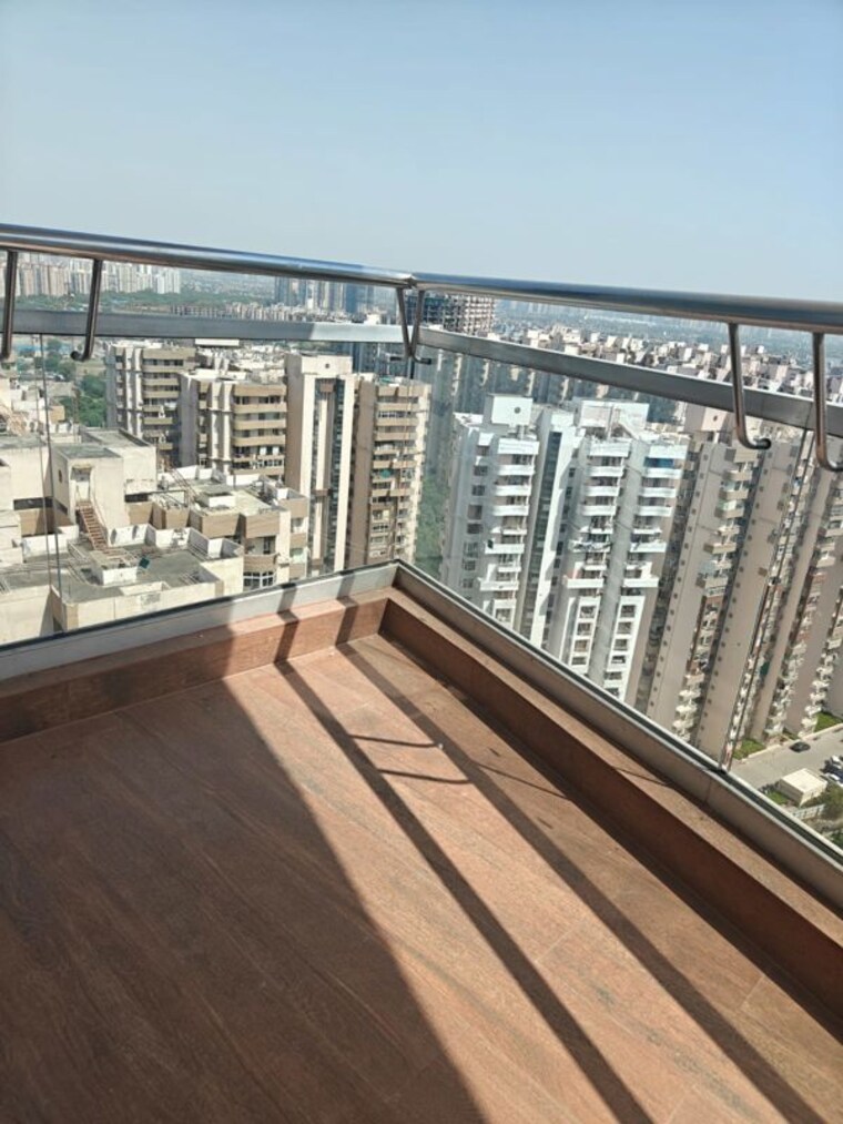Balcony, supertech-mart 3 Bedroom 2560 Sq.Ft. Independent House In Sector 74 Noida 10730034