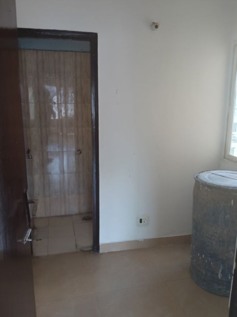 Room, gardenia-gateway 3 Bedroom 1925 Sq.Ft. Apartment In Sector 75 Noida 10730035