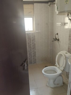 Bathroom in 3 BHK Apartment at Gardenia Gateway, Sector 75 – for Rent