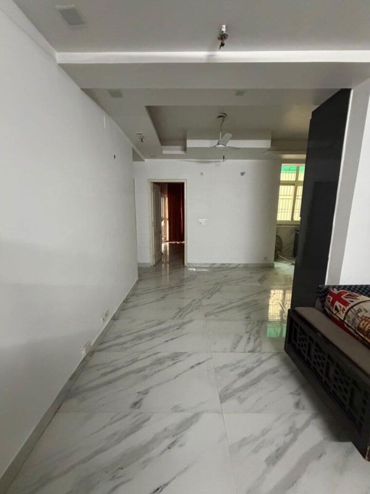 Room, aims-golf-city 3 Bedroom 1550 Sq.Ft. Apartment In Sector 75 Noida 10730036