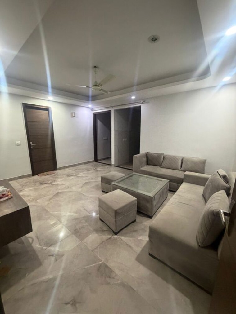 Living Room, sector 12 3 Bedroom 1500 Sq.Ft. Builder Floor In Sector 12 Gurgaon 10730066